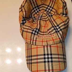 Vintage burberry hat